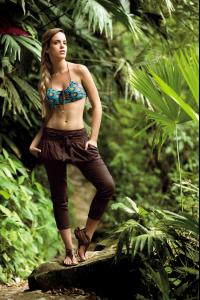 SahaSwimwear2011LB29.jpg