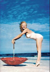 22719_MarilynMonroe_TobyBeach_AndresDeDienes_2_Jun_1949_18_122_585lo.jpg