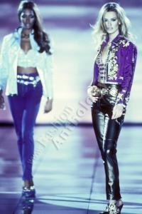 post-21972-0-25788500-1355868990_thumb.j