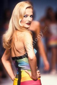 post-21972-0-40440300-1356949449_thumb.j