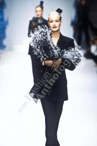 post-21972-0-46903500-1356950010_thumb.j