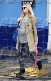 fearne nov 27 (3).jpg