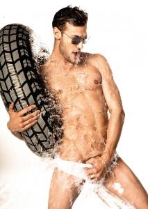 post-60960-0-48467500-1354422565_thumb.j