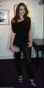 post-61811-0-23115600-1354717835_thumb.j