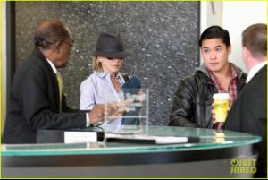 post-22656-0-71210000-1386429317_thumb.j