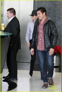 post-22656-0-92056400-1386423122_thumb.j