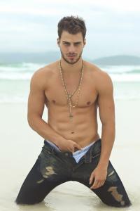 post-40776-0-23954600-1386806854_thumb.j