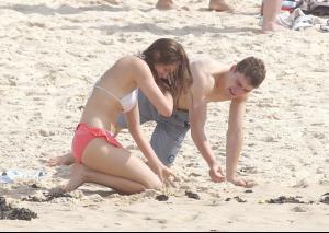 post-40923-0-54532200-1417741755_thumb.j