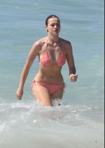 post-40923-0-62913300-1417740951_thumb.j