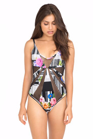 Dahlia_Maillot_in_KoKo_1070-P250_01.jpg