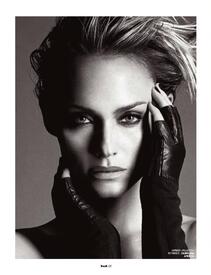 Lui N 23 2015 12 2016 01_130_Amber Valletta.jpg