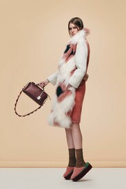 26-fendi-pre-fall-2016.jpg