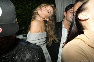 557.thumb.JPG.a5fbbc3af8c6fbfb8b0e1e9092