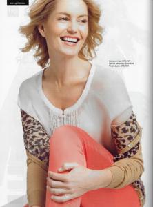 569d3f4c23239_allisonsmith115(14).thumb.