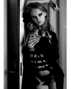 NBna_kiO7trg.thumb.jpg.ca48c9a4716428879