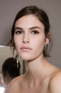 dior_van11.thumb.jpg.196622649b487daa34f