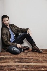 01.thumb.jpg.8b0ebdaff66bb40b0134d8f5e4b