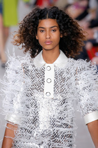 56c5ad08d6419_MichaelKorsFall2016RunwayS