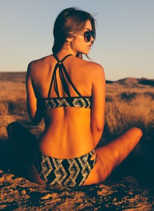 JehaneParis2442 (2).jpg