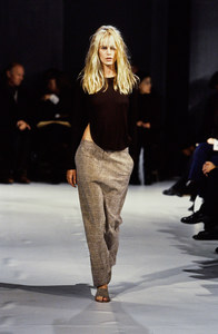 ANN-DEMEULEMEESTER-SPRING-1997-RTW-15-EM