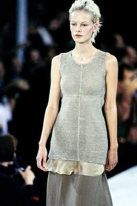 CALVIN-KLEIN-SPRING-1994-RTW-39-EMMA-BAL