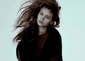 YL2SmIWekcg.thumb.jpg.98e5e7dafc846059ca