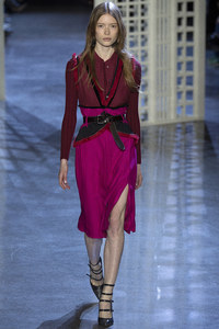 altuzarra_julia1.thumb.jpg.7e7b75156898d