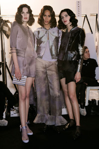 armani4.thumb.jpg.09dfbbbb449ad52c0a3949