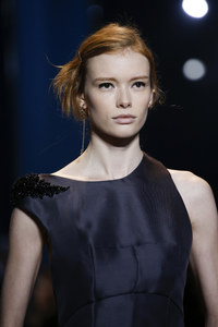 dior_julia2.thumb.jpg.d7cd2a2b90eb456c71