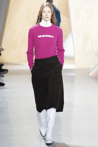 lacoste_julia.thumb.jpg.7019c35c6cc20f9c