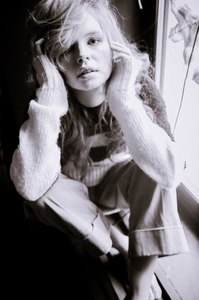 qJ0KYWJFMwY.thumb.jpg.e0baa3323dddc24d38