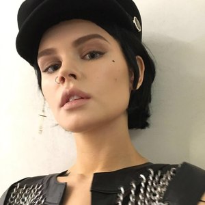 yl6__LOAhZE.thumb.jpg.0c3ab04a632543a2d9