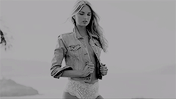 56e61c64dbf13_romee13.gif.9de96a6ce64c69