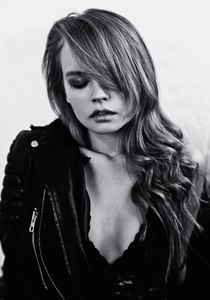 JDU_WBhGMck.thumb.jpg.abb7a54edfc523fd96