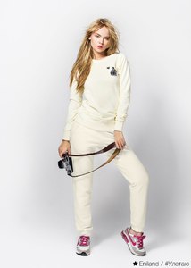 wN7CyPztT_Y.thumb.jpg.45f302a3f85e331108