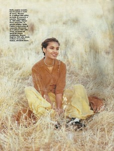 elle it 1994 (6).jpg