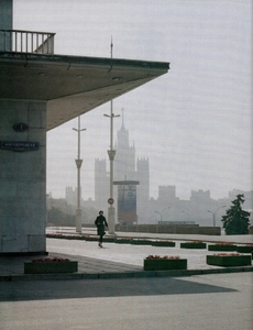 1 uk_vogue_jan_2005.jpg