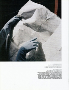 3 uk_vogue_jan_2005_18.jpg