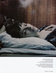 15 uk_vogue_jan_2005_30.jpg