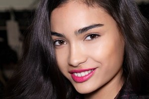 beauty-makeup-2014-01-runway-bold-lips-03.jpg
