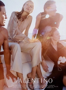 valentino01ss1-1.jpg