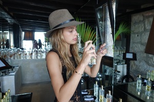 Camila Morrone (09).jpg