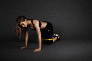 Camila Morrone (15).gif