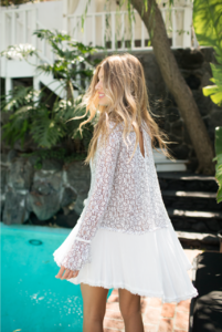 Camila Morrone (03).png