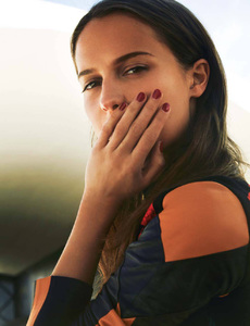 Marie Claire France - Septembre 2016-60.jpg