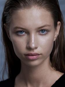 Peyton Blaine Taylor Tupy.jpg