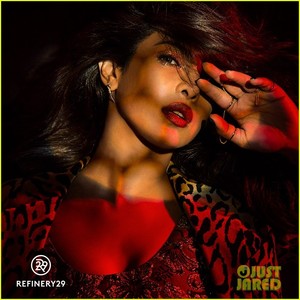 priyanka-chopra-refinery29-photo-shoot-01.jpg