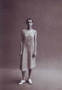 Portrait_of_Style_vogue it jan 1999 peter lindbergh 8.jpg