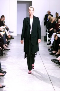 HELMUT-LANG-SPRING-1999-RTW-69.JPG