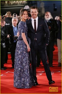 michael-fassbender-alicia-vikander-light-between-oceans-premiere-06.jpg